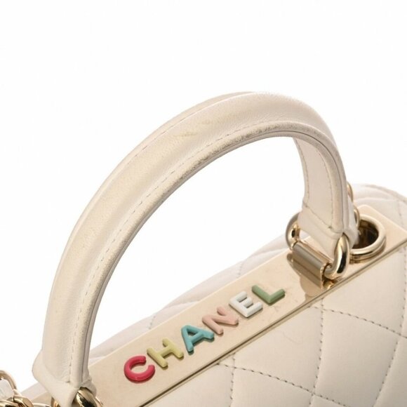 Authentic CHANEL Trendy CC Small White Lambskin Flap Bag Matelasse Chain Purse - Picture 8 of 11